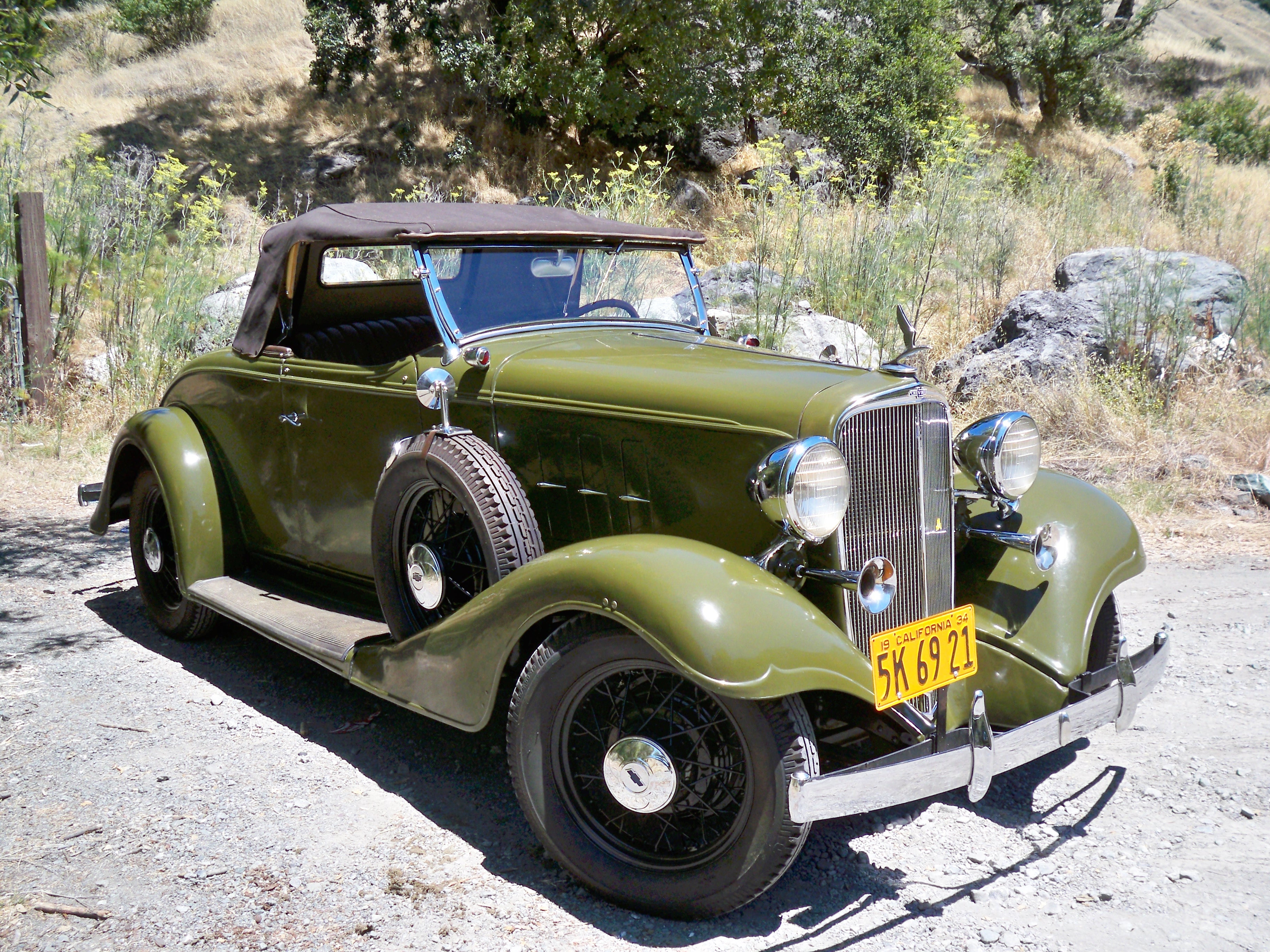 33Chevyroadster7-17-2011016.jpg